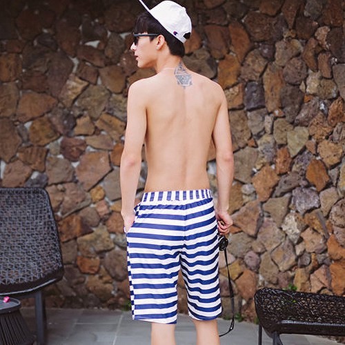 メンズ　水着　海パン　サーフパンツ　海水パンツ　ハーフパンツ　ボーダー　ボードショーツ　サーフショーツ　大きいサイズ　海・陸両用　夏　ビーチ　リゾート　海水浴　プール　送料無料