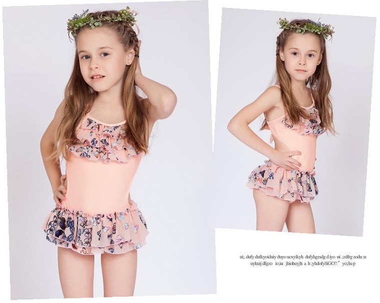 キッズ　ジュニア　女の子　水着　ワンピース　ラッシュガード　長袖　セット　蝶柄　総柄　フリル　スイムウェア　かわいい　キュート　夏　ビーチ　リゾート　マリン　海水浴　プール　スイミング　ピンク　ブルー　送料無料