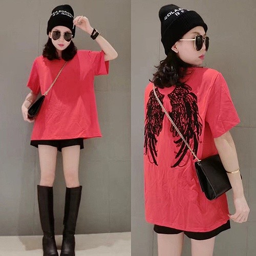 レディース　Tシャツ　トップス　翼　刺繍　羽　春　夏　大きめ　大きいサイズ　ゆったり　クルーネック　大人　カジュアル　女性　おしゃれ　セクシー　可愛い　レッド　ブラック　赤　黒　S　M　L　XL　送料無料