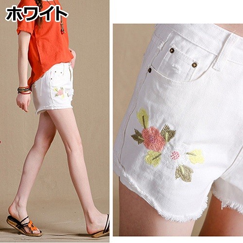 レディース　ホットパンツ　花柄　刺繍　ショートパンツ　ショーツ　デニム　ジーンズ　ジーパン　春　夏　大人　カジュアル　女性　おしゃれ　可愛い　ブルー　ホワイト　26　27　28　29　331　32　33　34　36　38　40インチ　送料無料