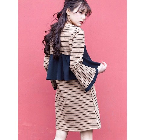 レディース　ボーダー　ワンピース　ベルシェイプドカフス　スカート　ロングスリーブ　長袖　ボトムス　春　夏　女性　大人　カジュアル　キュート　可愛い　おしゃれ　セクシー　ファッション　S　M　L　XL　サイズ　送料無料