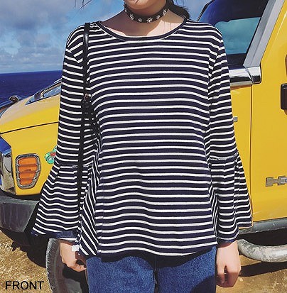 レディース　スピーカースリーブ　ボーダー　ロングTシャツ　長袖　ロングスリーブ　春　女性　大人　カジュアル　キュート　可愛い　おしゃれ　セクシー　ファッション　ネイビー　ホワイト　フリーサイズ　ワンサイズ　送料無料