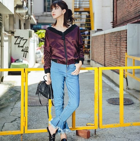 レディース　アウター　ジャケット　ブルゾン　Vネック　ジップ　春　女性　大人　カジュアル　キュート　可愛い　おしゃれ　セクシー　ファッション　ワインレッド　フリーサイズ　ワンサイズ　送料無料