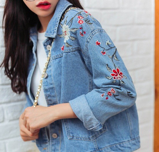 レディース　デニムジャケット　ジージャン　刺繍　花柄　アウター　長袖　春　夏　女性　大人　カジュアル　キュート　可愛い　セクシー　ファッション　おしゃれ　ブルー　S　M　L　送料無料