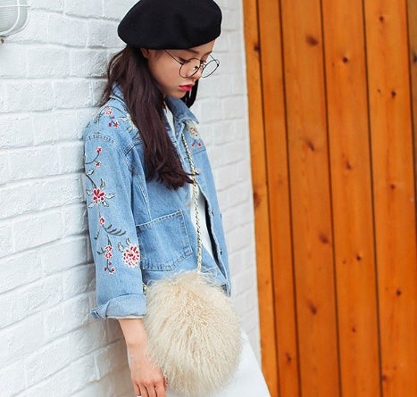 レディース　デニムジャケット　ジージャン　刺繍　花柄　アウター　長袖　春　夏　女性　大人　カジュアル　キュート　可愛い　セクシー　ファッション　おしゃれ　ブルー　S　M　L　送料無料