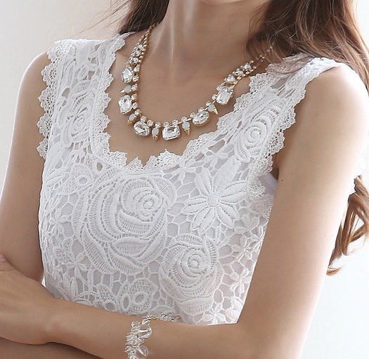 レディース　ノースリーブ　タンクトップ　レース　薔薇　花柄　キャミソール　トップス　女性　大人　カジュアル　おしゃれ　セクシー　可愛い　ホワイト　ブラック　白　黒　S　M　L　XL　XXL　XXXL　サイズ　送料無料