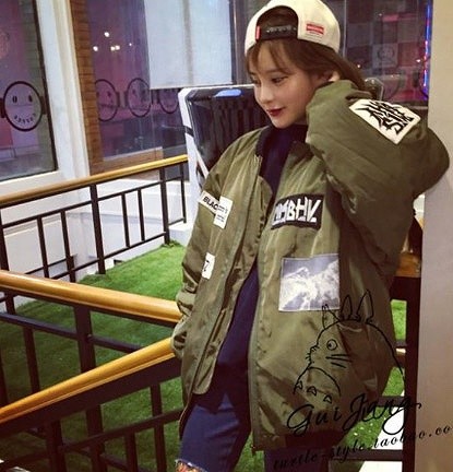 レディース　ミリタリージャケット　ブルゾン　アウター　JKT　オーバーサイズ　リブ付き　ワッペン　MA-1　MA1　フライトジャケット　女性　大人　カジュアル　おしゃれ　可愛い　オリーブ　ブラック　黒　M　L　XL　サイズ　送料無料