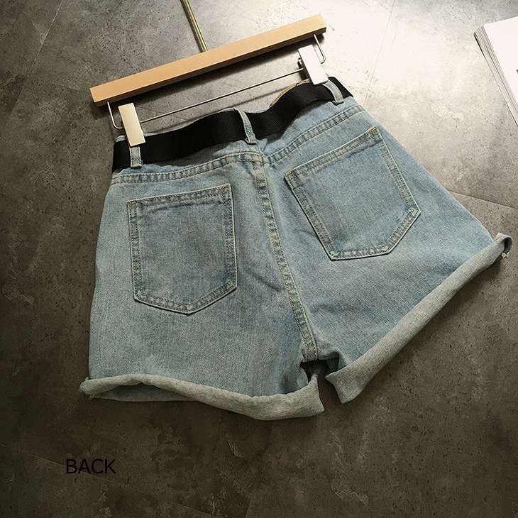 レディース　クラッシュ加工　ダメージ　デニム　ハイウエスト　ショートパンツ　短パン　ジーンズ　ボトムス　大人　女性　カジュアル　キュート　可愛い　フェミニン　おしゃれ　お出かけ　ライトブルー　ブルー　S　M　L　XL　サイズ　送料無料