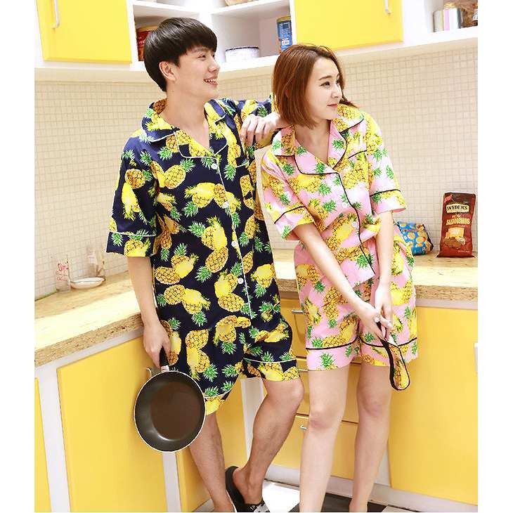 レディース　大きいサイズ　パイナップル　柄　ルームウェア　ナイトウェア　パジャマ　上下セット　春　夏　半袖　短パン　パンツ　女性　大人　セクシー　イエロー　ブラック　黒　黄色　M　L　XL　XXL　サイズ　送料無料