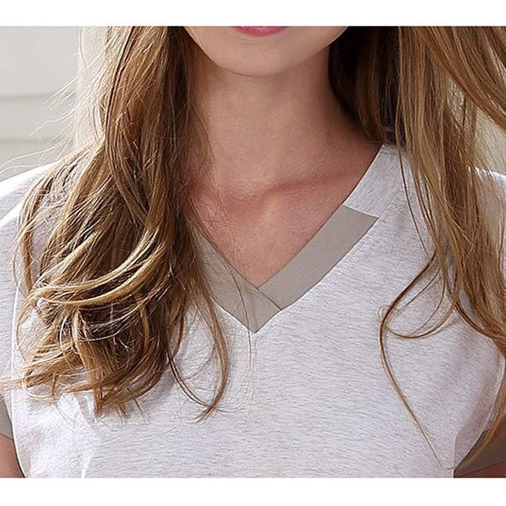 レディース　パジャマ　ナイトウェア　無地　前後色違い　上下セット　半袖　Vネック　ショートパンツ　大きいサイズ　ゆったり　カジュアル　フェミニン　大人可愛い　リラックス　ルームウェア　ラフスタイル　ピンク×ホワイト　送料無料