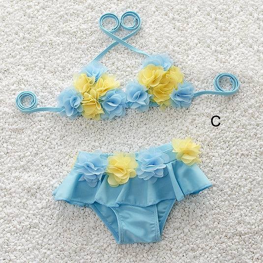 キッズ　女の子　水着　ビキニ　花柄　フレア　フリル　ホルターネック　海　プール　スイミング　ビーチ　リゾート　マリン　海水浴　夏休み　旅行　可愛い　キュート　子供　ジュニア　ピンク　パープル　ブルー　イエロー　M　L　XL　サイズ　送料無料