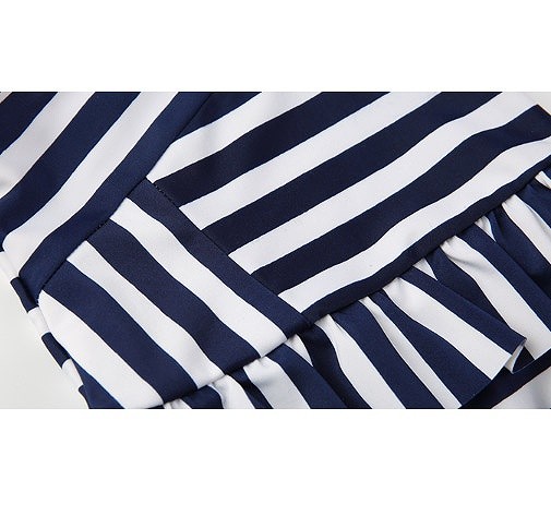 キッズ　女の子　水着　ワンピース　フリル　ボーダー　ストライプ　薔薇　帽子　ハット　海　プール　スイミング　ビーチ　リゾート　マリン　海水浴　夏休み　旅行　可愛い　キュート　子供　ジュニア　ネイビー　ホワイト　910111213サイズ　送料無料