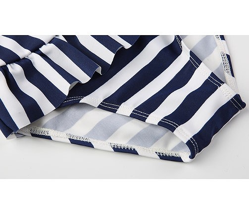 キッズ　女の子　水着　ワンピース　フリル　ボーダー　ストライプ　薔薇　帽子　ハット　海　プール　スイミング　ビーチ　リゾート　マリン　海水浴　夏休み　旅行　可愛い　キュート　子供　ジュニア　ネイビー　ホワイト　910111213サイズ　送料無料