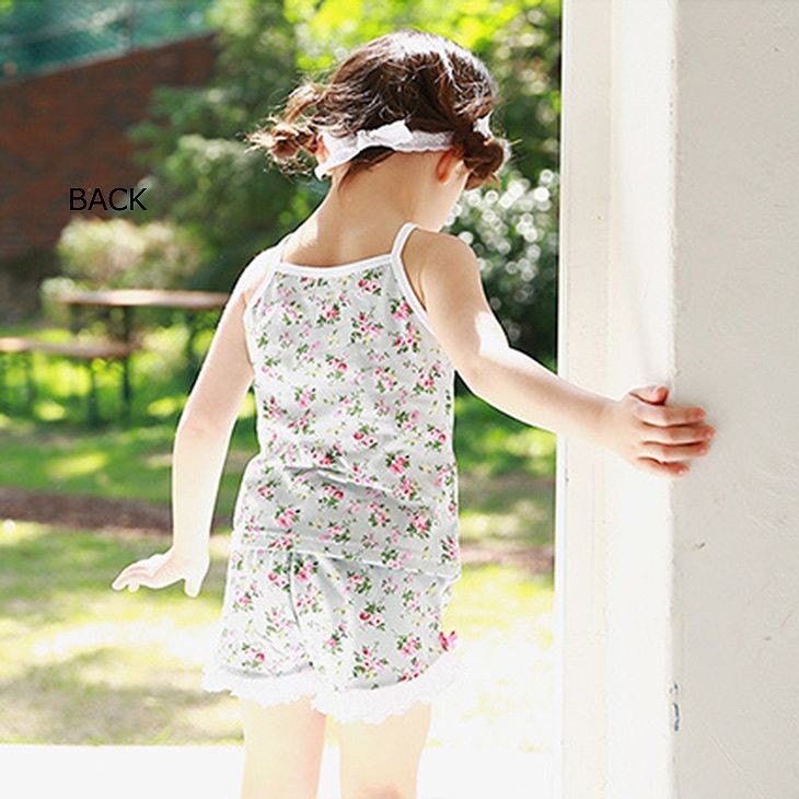 キッズ　女の子　水着　花柄　キャミソール　短パン　レース　海　プール　スイミング　ビーチ　リゾート　マリン　海水浴　夏休み　旅行　可愛い　キュート　子供　ジュニア　ホワイト　S　M　L　XL　サイズ　送料無料