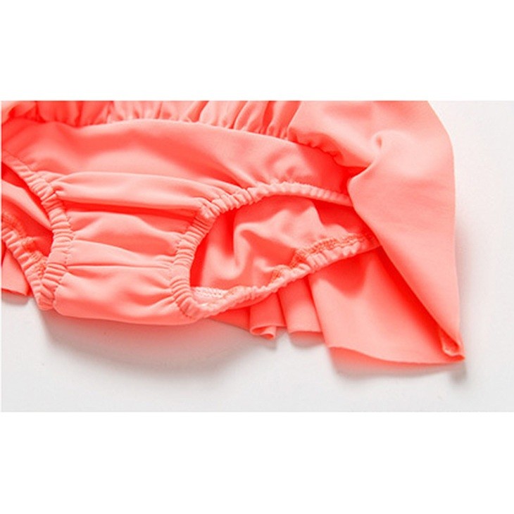 キッズ　女の子　水着　ラッシュガード　日焼け防止　長袖　スカート　花柄　韓国　海　プール　スイミング　ビーチ　リゾート　マリン　海水浴　夏休み　旅行　可愛い　キュート　子供　ジュニア　ホワイト　イエロー　白　黄色　S　M　L　XL　サイズ　送料無料