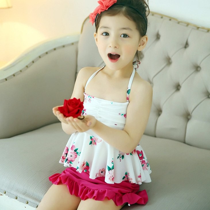 キッズ　女の子　水着　フレア　キャミソール　パンツ　帽子　3点セット　花柄　ホルターネック　海　プール　スイミング　ビーチ　リゾート　マリン　海水浴　夏休み　旅行　可愛い　キュート　子供　ジュニア　レッド　ピンク　910111213サイズ　送料無料