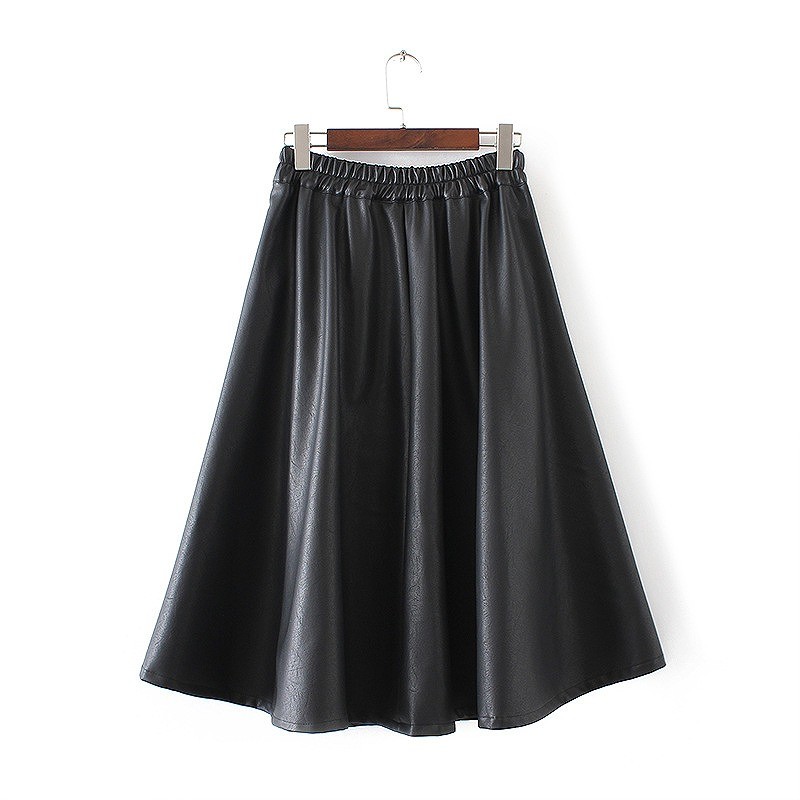 レディース　ボトムス　スカート　レザースカート　PUレザー　スイングスカート　フレア　秋　ミモレ丈　ポケット付　カジュアル　フェミニン　キュート　可愛い　おしゃれ　セクシー　無地　ブラック　黒　送料無料