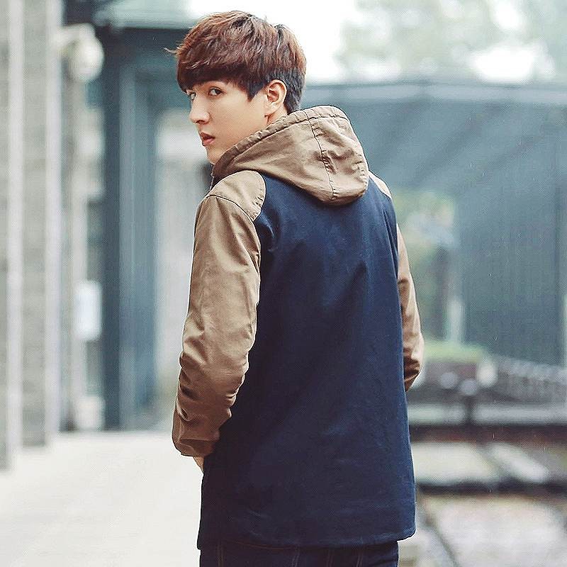 メンズ　フード付き　ブルゾン　ジャケット　アウター　カジュアル　ファッション　男性　おしゃれ　ブラック　グリーン　ネイビー　黒　緑色　紺　Ｍ　Ｌ　XL　XXL　XXXL　大きいサイズ　送料無料