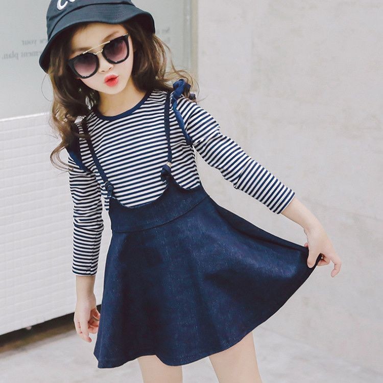 キッズ　ボーダー　ロングTシャツ　フレア　スカート　2点セット　ロングスリーブ　女の子　可愛い　キュート　子供　ジュニア　ネイビー　紺色　フリーサイズ　ワンサイズ　送料無料