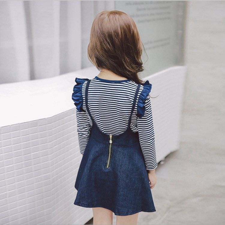 キッズ　ボーダー　ロングTシャツ　フレア　スカート　2点セット　ロングスリーブ　女の子　可愛い　キュート　子供　ジュニア　ネイビー　紺色　フリーサイズ　ワンサイズ　送料無料