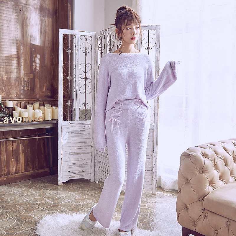 レディース　パジャマ　ナイトウェア　長袖　秋　冬　パイル　ベルベット　上下セット　部屋着　ルームウェア　ゆったり　シンプル　キュート　かわいい　フェミニン　ホワイト　白　ピンク　パープル　送料無料