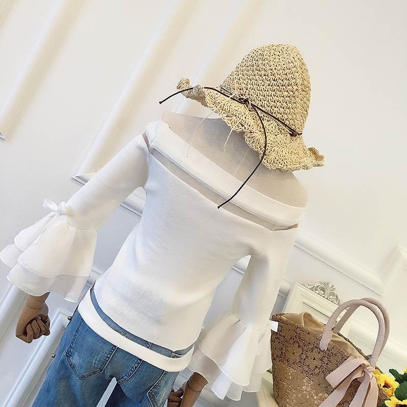 レディース　トップス　Tシャツ　7分袖　ボーダー　無地　カットソー　オフショルダー　ホーンスリーブ　ティアードスリープ　シンプル　スリム　おしゃれ　カジュアル　大人可愛い　フェミニン　デート　お出かけ　普段着　ブラック　黒　ホワイト　白　送料無料