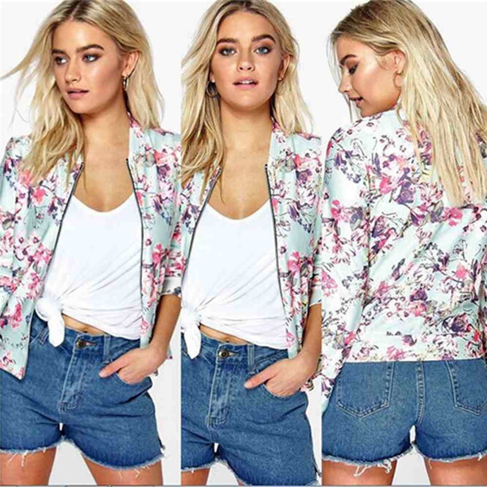 レディース　アウター　ジャケット　長袖　花柄　ジッパー　プリント　大きいサイズ　おしゃれ　カジュアル　大人可愛い　フェミニン　デート　お出かけ　普段着　送料無料