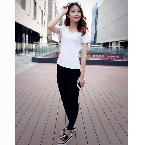 レディース　Tシャツ　カットソー　Vネック　ラウンドネック　半袖　大きいサイズ　大人　無地　シンプル　定番　清楚　上品　オフィス　仕事　カジュアル　春夏　デート　普段着　リラックス　ホワイト　グレー　ブルー　ブラック　送料無料