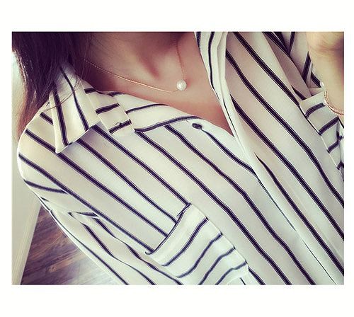 レディース　ファッション　シフォンシャツ　七分袖　襟付き　ロング丈　縦ストライプ　かわいい　大人カジュアル　夏　外出　アウトドア　涼しい　ホワイト　ブラック　送料無料