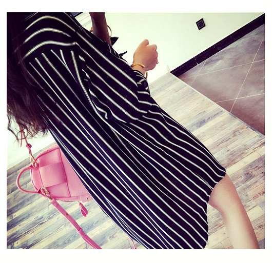 レディース　ファッション　シフォンシャツ　七分袖　襟付き　ロング丈　縦ストライプ　かわいい　大人カジュアル　夏　外出　アウトドア　涼しい　ホワイト　ブラック　送料無料