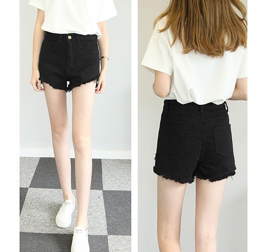 レディース　ボトムス　デニム　ショートパンツ　短パン　フレイドヘム　クラッシュ　切りっぱなし　ダメージ　無地　脚長効果　大きいサイズ　大人カジュアル　人気　お出かけ　普段着　リゾート　デート　ホワイト　ブルー　ブラック　送料無料