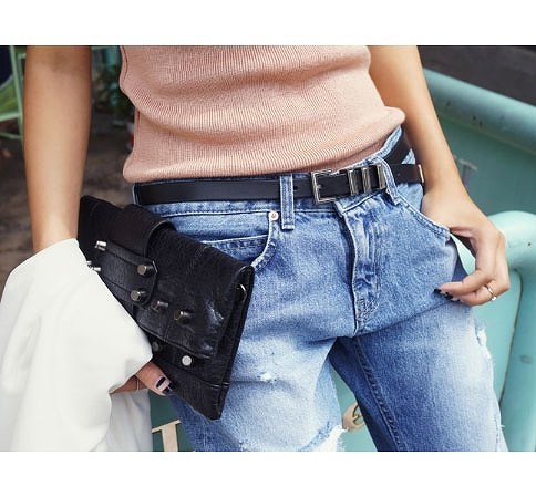 レディース　ボトムス　クラッシュ　デニムパンツ　ダメージ　ジーンズ　ルーズフィット　無地　美脚　脚長効果　大人カジュアル　春夏　普段着　リゾート　デート　ブルー　送料無料