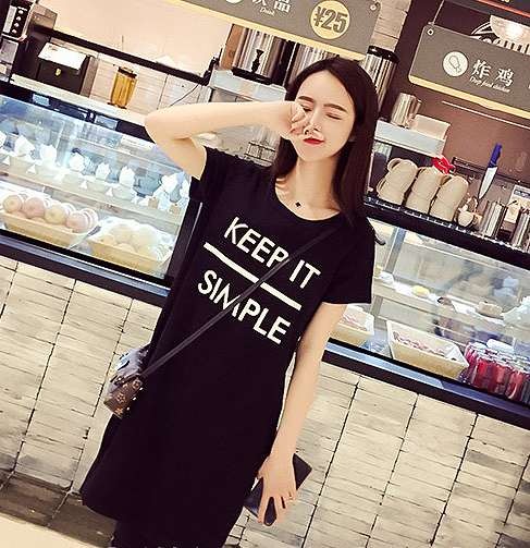 レディース　トップス　シャツ　Tシャツワンピ　ロングTシャツ　ワンピース　ラウンドネック　半袖　ラフ　大人カジュアル　英字　シンプル　夏　外出　グレー　ブラック　送料無料