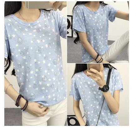 レディース　ファッション　女性　かわいい　おしゃれ　大人カジュアル　トップス　Tシャツ　カットソー　星　スター　夏　外出　レジャー　半袖　ラウンドネック　ブルー　送料無料