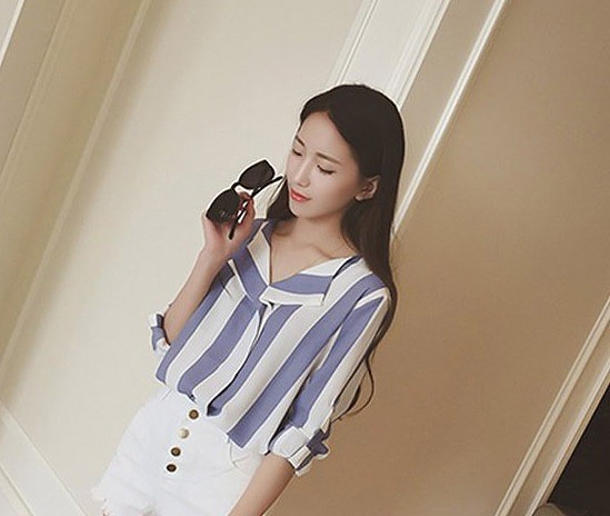 レディース　ファッション　女性　かわいい　おしゃれ　大人カジュアル　トップス　シャツ　ブラウス　カットソー　シフォンシャツ　ストライプ　ブラック　ブルー　ホワイト　送料無料