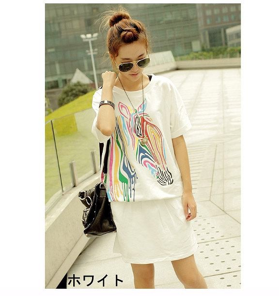 レディース　ファッション　女性　かわいい　Ｔシャツ　半袖　アニマルストライプ　大人カジュアル　夏　外出　アウトドア　レジャー　外出　グレー　ホワイト　送料無料