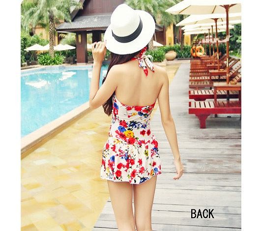 レディース　水着　ワンピース　ホルターネック　花柄　体型カバー　大きいサイズ　フラワー　総柄　柄物　スイムウェア　夏　ビーチ　リゾート　マリン　海水浴　プール　ホワイト　送料無料