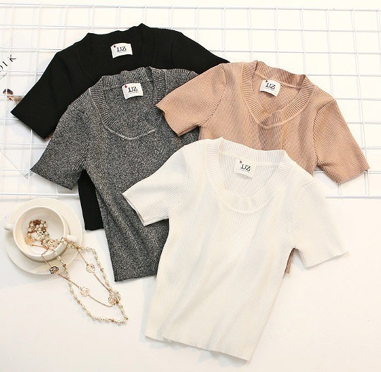 レディース　カットソー　ニット　ショート丈　半袖　ラウンドネック　人気　春　夏物　女性　大人　カジュアル　キュート　可愛い　フェミニン　上品　おしゃれ　ファッション　ホワイト　ブラック　グレー　ブラウン　フリーサイズ　ワンサイズ　送料無料