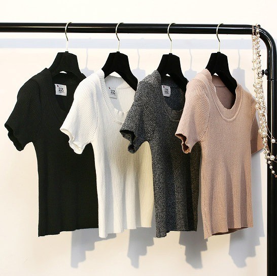 レディース　カットソー　ニット　ショート丈　半袖　ラウンドネック　人気　春　夏物　女性　大人　カジュアル　キュート　可愛い　フェミニン　上品　おしゃれ　ファッション　ホワイト　ブラック　グレー　ブラウン　フリーサイズ　ワンサイズ　送料無料