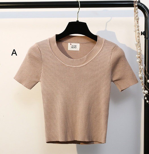 レディース　カットソー　ニット　ショート丈　半袖　ラウンドネック　人気　春　夏物　女性　大人　カジュアル　キュート　可愛い　フェミニン　上品　おしゃれ　ファッション　ホワイト　ブラック　グレー　ブラウン　フリーサイズ　ワンサイズ　送料無料