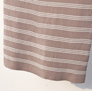 レディース　カットソー　ニット　半袖　ショートスリーブ　ラウンドネック　人気　春　夏物　女性　大人　カジュアル　キュート　可愛い　フェミニン　上品　おしゃれ　ファッション　ホワイト　ブラック　ピンク　フリーサイズ　ワンサイズ　送料無料