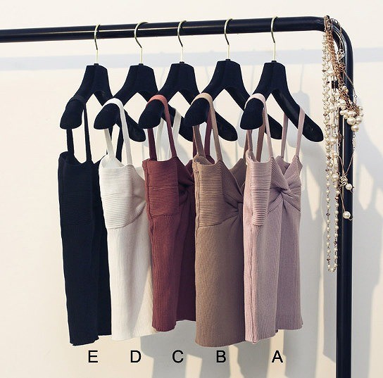 レディース　キャミソール　トップス　カットソー　ソリッドカラー　人気　春　夏物　女性　大人　カジュアル　キュート　可愛い　フェミニン　上品　おしゃれ　ファッション　ピンク　ブラウン　レッド　ホワイト　ブラック　フリーサイズ　ワンサイズ　送料無料