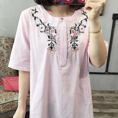 レディース　花柄　刺繍　ひざ上丈　ショート丈　ワンピース　ストライプ　半袖　人気　春物　夏物　女性　大人　カジュアル　キュート　可愛い　フェミニン　おしゃれ　ファッション　グレー　ピンク　ブルー　フリーサイズ　ワンサイズ　送料無料