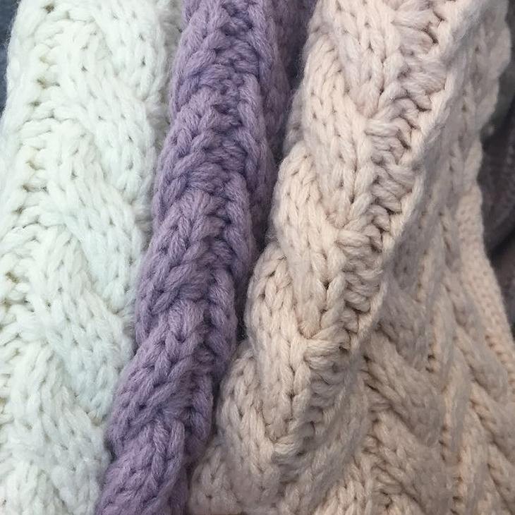 レディース　ライトアウター　カーディガン　ロング丈　ニット　ゆる　無地　長袖　フリーサイズ　大人可愛い　フェミニン　デート　お出かけ　デイリー　ホワイト　ライトグレー　ピンク　グリーン　ラベンダー　送料無料