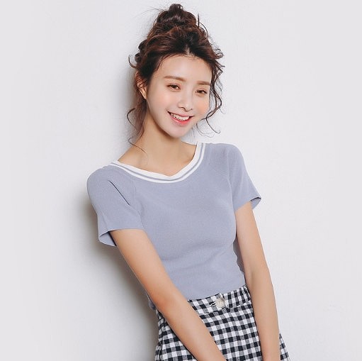 レディース　カットソー　ニット　セーター　半袖　ラウンドネック　トップス　人気　春　夏物　女性　大人　カジュアル　キュート　可愛い　フェミニン　おしゃれ　ファッション　ブルー　ピンク　パープル　ブラック　ネイビー　フリーサイズ　ワンサイズ　送料無料