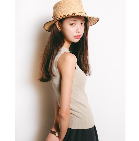 レディース　ニット　カットソー　タンクトップ　ノースリーブ　ベスト　トップス　春物　夏物　女性　大人　カジュアル　可愛い　フェミニン　おしゃれ　ファッション　ホワイト　グレー　ブラック　パープル　黒　フリーサイズ　ワンサイズ　送料無料