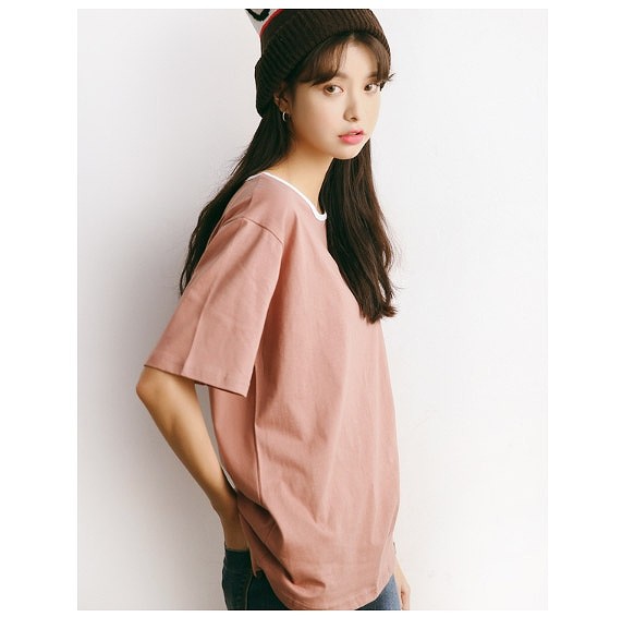 レディース　半袖　Tシャツ　ラウンドネック　トップス　人気　春　夏物　女性　大人　カジュアル　キュート　可愛い　フェミニン　おしゃれ　ファッション　ホワイト　ブルー　グリーン　ブラウン　フリーサイズ　ワンサイズ　送料無料