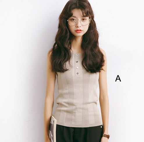 レディース　ニット　カットソー　タンクトップ　ノースリーブ　ベスト　トップス　春物　夏物　女性　大人　カジュアル　可愛い　フェミニン　おしゃれ　ファッション　ベージュ　フリーサイズ　ワンサイズ　送料無料