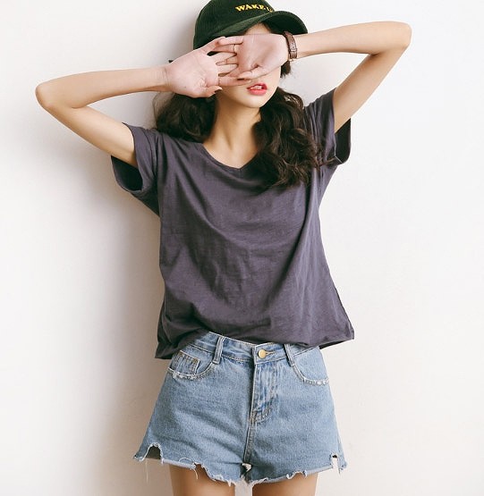 レディース　デニム　ショートパンツ　短パン　ジーンズ　ショーパン　切りっぱなし　人気　春物　夏物　女性　大人　カジュアル　キュート　可愛い　フェミニン　セクシー　おしゃれ　ファッション　ブルー　S　M　L　サイズ　送料無料