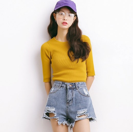 レディース　クラッシュ加工　ダメージ　デニム　ショートパンツ　短パン　ジーンズ　ショーパン　切りっぱなし　人気　春物　夏物　女性　大人　カジュアル　キュート　可愛い　フェミニン　セクシー　おしゃれ　ファッション　ブルー　S　M　L　サイズ　送料無料